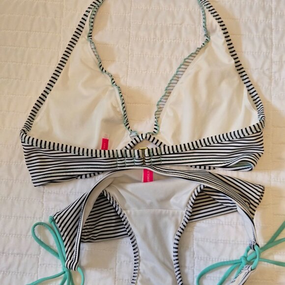 3 for $30 - Victoria's Secret Swim - Bikini Top & Bottom (34D & M) - Picture 7 of 10
